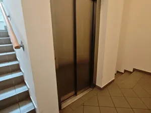 Pronájem bytu 2+kk, Praha - Kunratice, Muškova, 65 m2