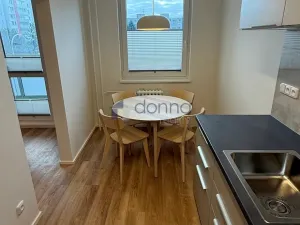 Pronájem bytu 3+kk, Praha, Angelovova, 70 m2