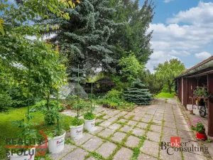 Prodej bytu 2+kk, Dvůr Králové nad Labem, Klazarova, 40 m2