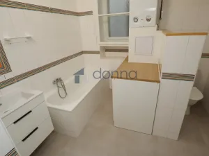 Pronájem bytu 2+kk, Praha, Štěpánská, 40 m2