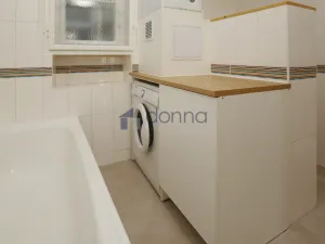 Pronájem bytu 2+kk, Praha, Štěpánská, 40 m2