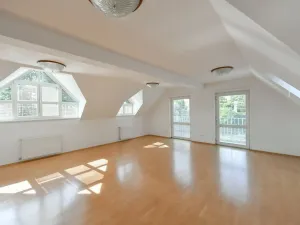 Pronájem rodinného domu, Praha - Nebušice, K vinicím, 251 m2