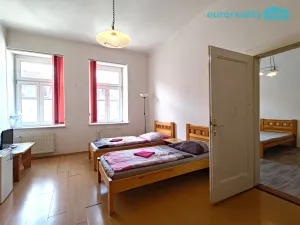 Prodej ubytování, Plzeň, Lindauerova, 700 m2