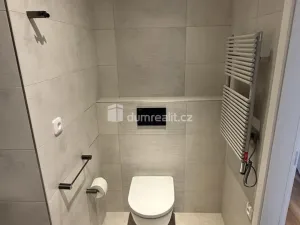 Pronájem bytu 3+kk, Praha - Modřany, Angelovova, 70 m2