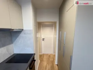 Pronájem bytu 3+kk, Praha - Modřany, Angelovova, 70 m2