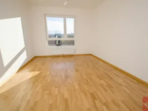 Pronájem bytu 2+kk, Praha - Modřany, Kolmanova, 52 m2