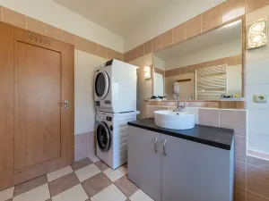 Prodej rodinného domu, Letiny, 282 m2