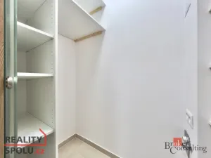 Pronájem bytu 2+kk, Praha - Uhříněves, Karla Guta, 37 m2