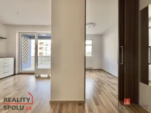 Pronájem bytu 2+kk, Praha - Uhříněves, Karla Guta, 37 m2