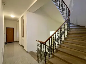 Pronájem bytu 1+1, Praha - Karlín, Sokolovská, 34 m2