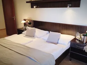 Prodej bytu 2+kk, Luhačovice, 59 m2