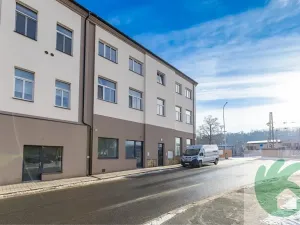 Pronájem bytu 1+kk, Kralupy nad Vltavou, S. K. Neumanna, 38 m2