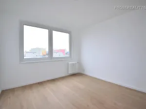 Prodej bytu 3+1, Praha - Modřany, Angelovova, 76 m2
