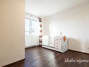 Pronájem bytu 4+kk, Praha - Strašnice, Zvěřinova, 112 m2