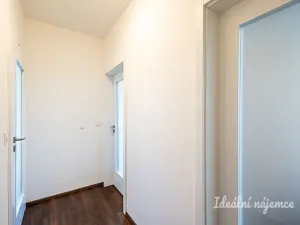 Pronájem bytu 4+kk, Praha - Strašnice, Zvěřinova, 112 m2