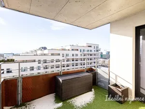 Pronájem bytu 4+kk, Praha - Strašnice, Zvěřinova, 112 m2