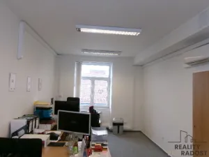 Pronájem kanceláře, Brno - Zábrdovice, 320 m2