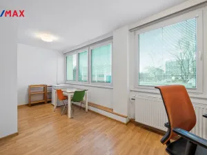 Pronájem bytu 1+kk, Hradec Králové, Akademika Heyrovského, 30 m2