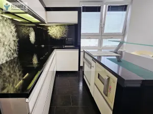 Pronájem bytu 2+kk, Plzeň - Východní Předměstí, Květná, 49 m2