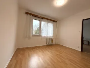 Pronájem bytu 2+1, Plzeň - Doubravka, Na Dlouhých, 53 m2