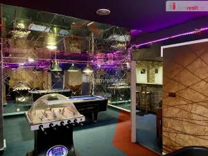 Pronájem obchodního prostoru, Karlovy Vary - Rybáře, U Koupaliště, 208 m2