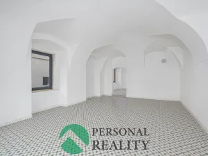 Pronájem kanceláře, Přelouč, Hradecká, 125 m2