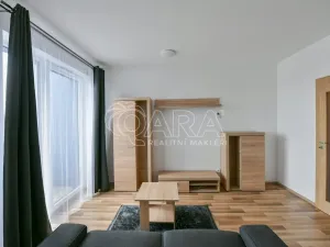 Pronájem bytu 1+kk, Praha - Uhříněves, Karla Guta, 34 m2