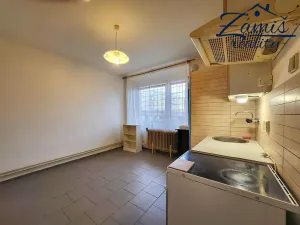 Pronájem bytu 2+kk, Kladno, Ivana Olbrachta, 35 m2