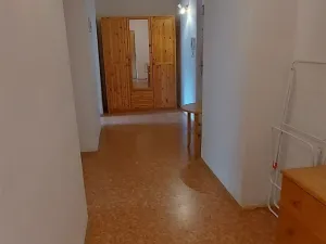 Pronájem bytu 2+1, Praha, Kladenská, 60 m2