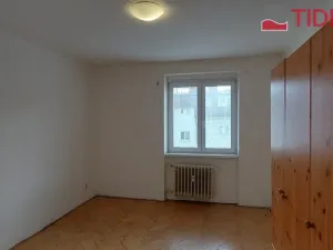 Pronájem bytu 2+1, Praha, Kladenská, 56 m2