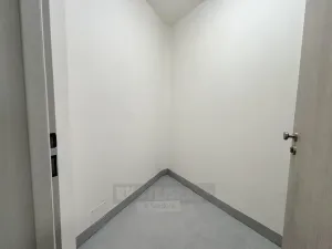 Pronájem bytu 1+kk, České Budějovice, Na Zlaté stoce, 28 m2