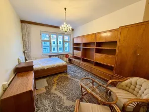 Pronájem bytu 1+1, Praha - Dejvice, Zelená, 42 m2