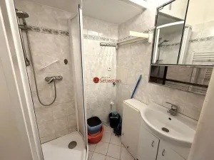 Pronájem bytu 2+kk, Praha - Dejvice, Zelená, 42 m2