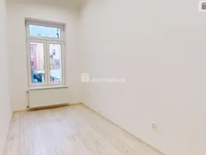 Pronájem kanceláře, Opava - Předměstí, Krnovská, 35 m2