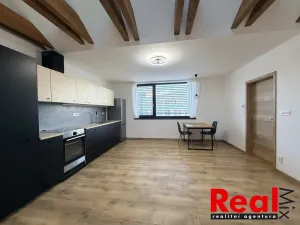 Pronájem bytu 2+kk, Brno, Mlaty, 60 m2