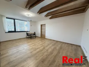 Pronájem bytu 2+kk, Brno, Mlaty, 60 m2