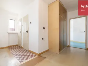Prodej bytu 2+1, Opava, Na Rybníčku, 56 m2