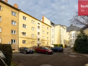 Prodej bytu 2+1, Opava, Na Rybníčku, 56 m2
