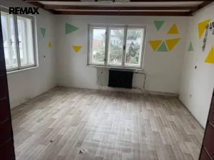 Prodej vícegeneračního domu, Podhradní Lhota, 280 m2