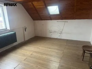 Prodej vícegeneračního domu, Podhradní Lhota, 280 m2
