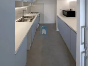 Pronájem bytu 4+1, Praha, Chalabalova, 107 m2