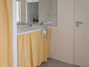 Pronájem bytu 4+1, Praha, Chalabalova, 107 m2