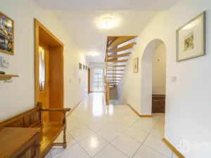 Prodej rodinného domu, Loket, Sokolovská, 335 m2