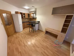 Pronájem bytu 2+kk, Praha - Letňany, Kuželova, 37 m2