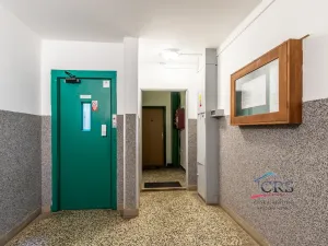 Pronájem bytu 2+kk, Praha - Letňany, Kuželova, 37 m2