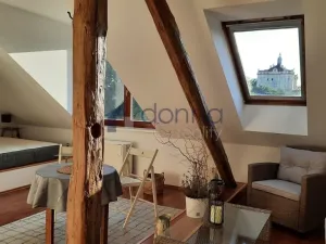 Pronájem bytu 1+kk, Praha, Na vartě, 37 m2