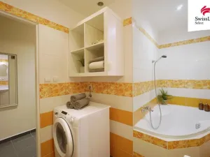 Prodej bytu 2+1, Praha - Kyje, Dvořišťská, 61 m2