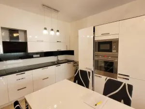 Pronájem bytu 2+kk, Praha - Letňany, Chlebovická, 56 m2