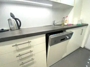 Pronájem kanceláře, Brno, Pražákova, 20 m2