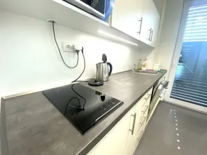 Pronájem kanceláře, Brno, Pražákova, 20 m2